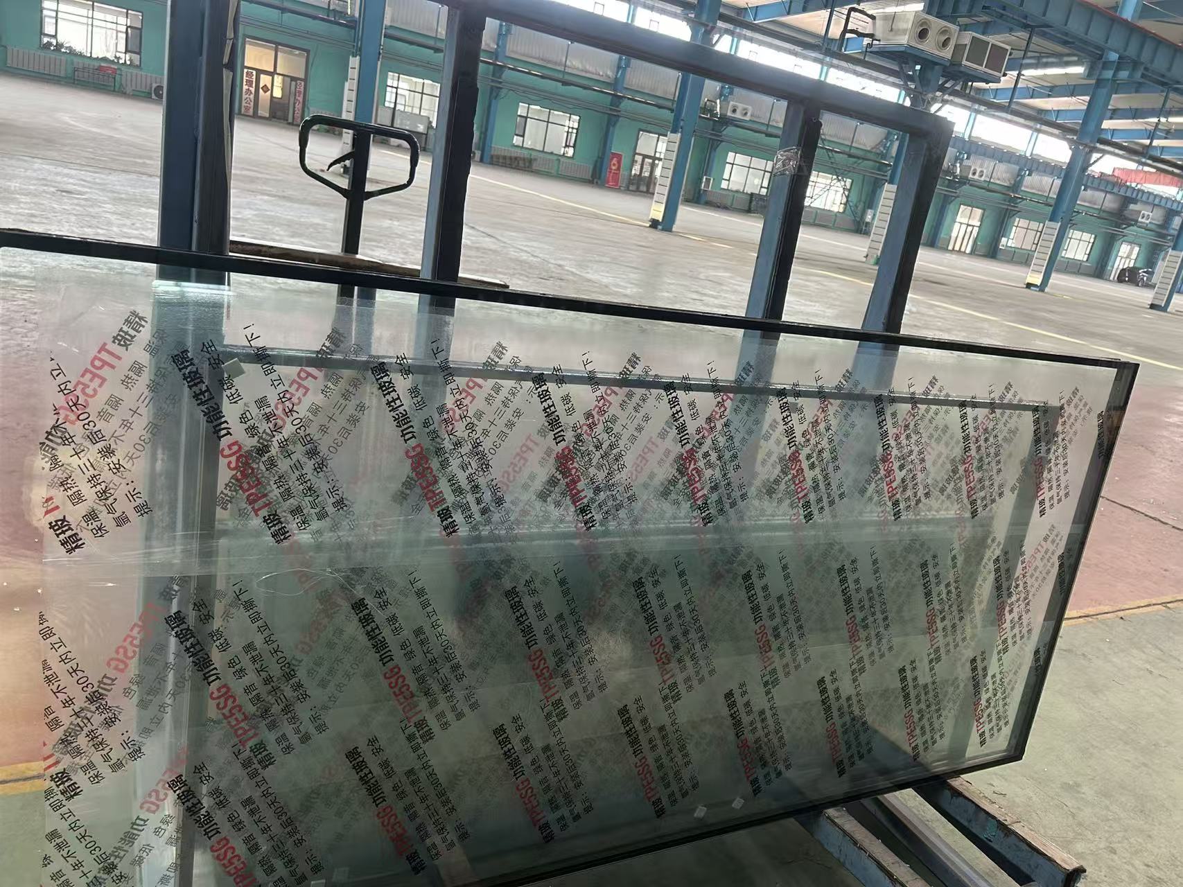 日喀则地区玻璃源头工厂夹层夹丝玻璃 - 价格